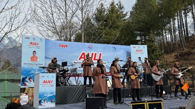 Uttarakhand: Shitalkin Winter Carnival begins in Auli | India News