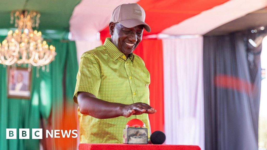 Kenya's border with Somalia set to re-open after almost 15 years