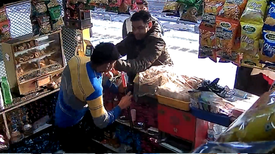 ‘Will pee in your mouth’: UP GRP sub-inspector assaults vendor over delay in serving tea, suspended | Agra News