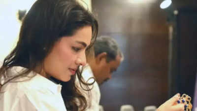 “I joined work on 15th day of my husband’s death”: How a single mom beat all odds to head one of India’s top legacy brands