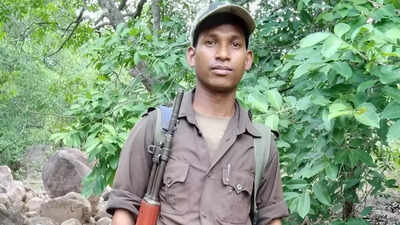 Maoist leader kills fellow cadre to stop surrender, buries body in Odisha forest | Bhubaneswar News