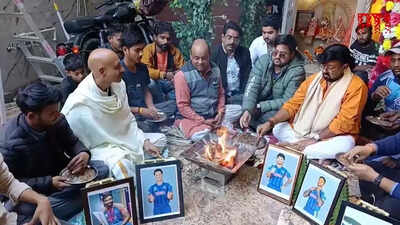 Watch: Photos of players framed, prayers offered at Kanpur temple ahead of IND vs PAK T20 World Cup match | Cricket News
