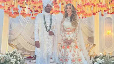 Shikhar Dhawan ties knot with girlfriend Sophie Shine, pic goes viral | Cricket News
