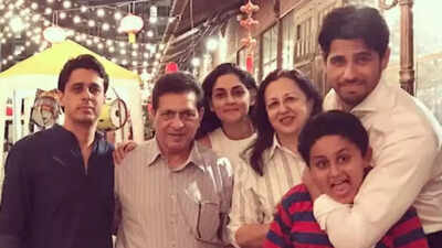Sunil Malhotra Death News: Sidharth Malhotra’s father Sunil Malhotra passes away; last rites completed in Delhi |