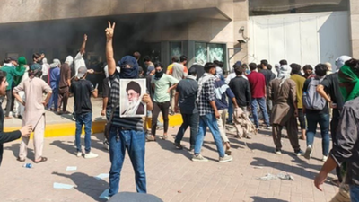 Watch: Hundreds storm US Consulate in Pakistan’s Karachi after Khamenei’s death; several injured