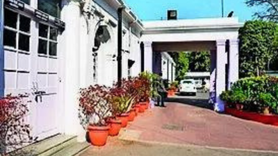 Congress gets notice to move out of Lutyens address | India News