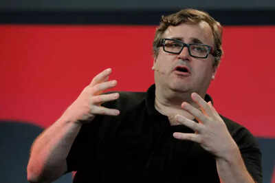 LinkedIn co-founder Reid Hoffman shares a 500-word-plus letter on software market’s funeral; says: AI won’t kill software companies, but it will kill companies that…