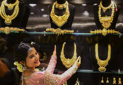 Middle East tensions: Gold prices jump 2% on Iran conflict; India braces for diamond supply crunch