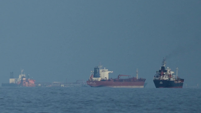 ‘Unusual’: Two Chinese vessels abort bid to pass Strait of Hormuz despite Iran’s assurances of safe passage