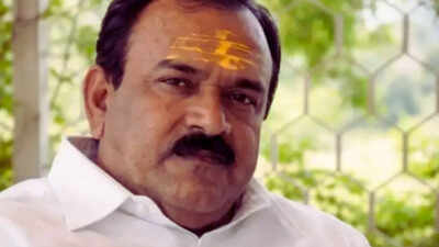 8th rape case against Ashok Kharat: Two more FIRs against bogus astrologer | Nashik News