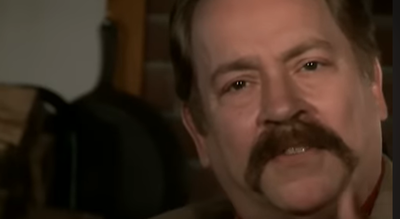 Man had ten nights of chilling visions showing the deadly crash of Flight 191 that killed 273 |