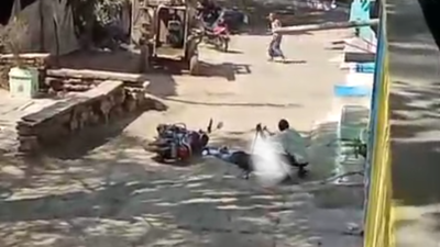 Madhya Pradesh Murder: Man bludgeons 16-year-old boy to death with hammer, eats his flesh and drinks blood | Bhopal News