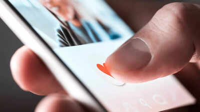 Delhi Police Bust Dating App Robbery Gang, 5 Arrested | Delhi News