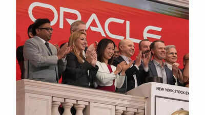 Oracle may be preparing to cut thousands of jobs, analysts see this $500 million as proof