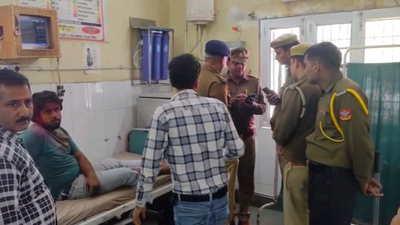 Shooting outside Aligarh college leaves 1 dead, 1 injured after Holi Milan function; police suspect ragging feud | Agra News