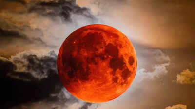 Total Lunar Eclipse Time and Visibility: Total lunar eclipse 2026: Witness the moon turning red ; know when and where it will be visible in India |