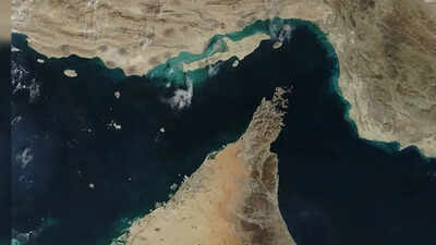 Iran and Oman Develop Plan to Monitor Strait of Hormuz Amid Rising Tensions | World News