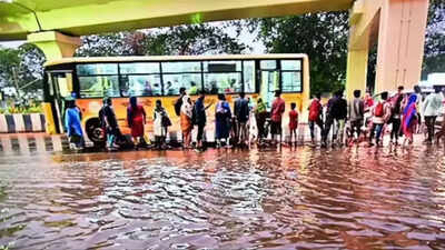 Heavy Rains In Pune: Heavy rains in Pune halt PMPML operations as 100 buses break down | Pune News