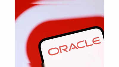 Oracle Layoffs : As investors remain uneasy with Oracle’s rising capex; company is telling its 162,000-strong workforce that thousands will be impacted by new round of layoffs |